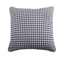 Houndstooth Euro Sham